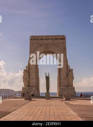 Monument aux Mort Arch in Marseille im Sommer, Frankreich. Stockfoto