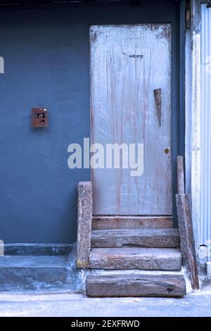 Blaue Tür Stockfoto