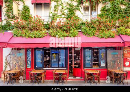 Offene Türen im Chez Marianne - ein israelisches Restaurant im Marais, Paris, Ile-de-France, Frankreich Stockfoto