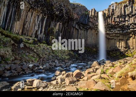 Bulb Exposition von Svartifoss Wasserfall im Skaftafell Nationalpark, Island Stockfoto