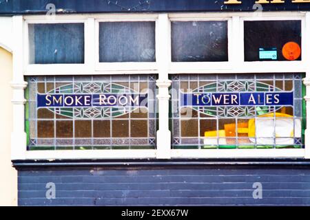 The Board Inn, Fensterdetails, Knaresborough, North Yorkshire, England Stockfoto