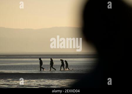 Eingesandtes Bild von Jon Super (07974 356-333) West Kirby Marine Lake Sunset, Wirral, Großbritannien 1. März 2021. (Foto von Jon Super) (Foto/Jon Super 0 Stockfoto