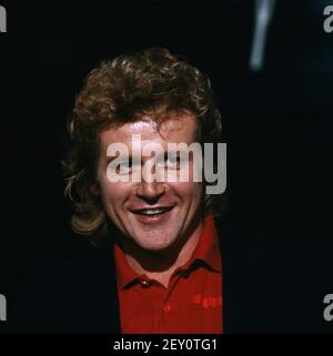 Peter Hofmann, deutscher Opernsänger, Tenor, bekannt auch als Rocksänger, Portrait, 1981. Peter Hofmann, Deutscher Opernsänger, Tenor, auch bekannt als Rock-Sänger, Portrait, 1981. Stockfoto