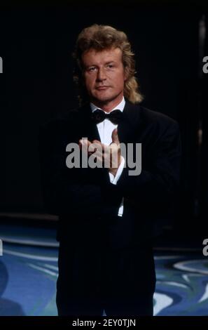 Peter Hofmann, deutscher Opernsänger, Tenor, bekannt auch als Rocksänger, Portrait, 1993. Peter Hofmann, Deutscher Opernsänger, Tenor, auch bekannt als Rock-Sänger, Portrait, 1993. Stockfoto