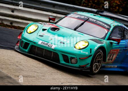 44 Bachler Klaus (aut), Cairoli Matteo (ita), Dumbreck Peter (gbr), Ragginger Martin (aut), Falken Motorsports, Porsche 911 GT3 R, Aktion während der 2020 24 Stunden Nürburgring, auf der Nürburgring Nordschleife, vom 24. Bis 27. September 2020 in Nurburg, Deutschland - Foto Florent Gooden / DPPI Stockfoto