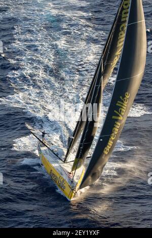 Louis Burton (Fra) segelt auf dem Imoca Bureau Vallée 2 während der Vendée Globe 2020-2021, Ausgabe 9th des Solo Nonstop-Weltjahrennens, am 15. Januar 2021 ab nach Recife, Brasilien - Foto Newman Homrich/ DPPI Stockfoto