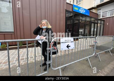 Paris, Frankreich. März 2021, 05th. Die Impfkampagne gegen Covid-19 beschleunigt sich. Impfzentrum in Orly, in der Nähe von Paris, Frankreich am 5. März 2021. Foto von Lionel Urman/ABACAPRESS.COM Quelle: Abaca Press/Alamy Live News Stockfoto