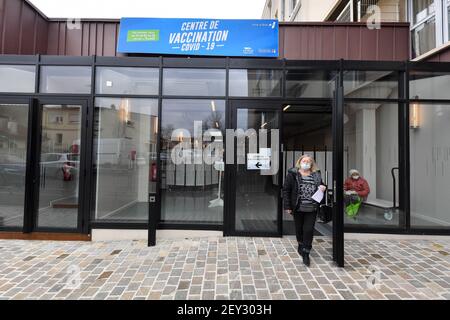 Paris, Frankreich. März 2021, 05th. Die Impfkampagne gegen Covid-19 beschleunigt sich. Impfzentrum in Orly, in der Nähe von Paris, Frankreich am 5. März 2021. Foto von Lionel Urman/ABACAPRESS.COM Quelle: Abaca Press/Alamy Live News Stockfoto