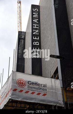 Oxford Street, London, Großbritannien. März 2021, 5th. Debenhams ehemaliger Flagshipstore in der Oxford Street, nachdem das Unternehmen in Liquidation gegangen war. Kredit: Matthew Chattle/Alamy Live Nachrichten Stockfoto