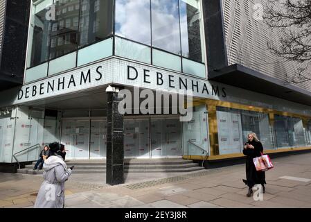 Oxford Street, London, Großbritannien. März 2021, 5th. Debenhams ehemaliger Flagshipstore in der Oxford Street, nachdem das Unternehmen in Liquidation gegangen war. Kredit: Matthew Chattle/Alamy Live Nachrichten Stockfoto