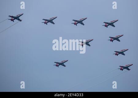 Colombo, Sri Lanka. März 2021, 05th. Ein Flugzeugjet der indischen Luftwaffe führt während der 70th-jährigen Feierlichkeiten der srilankischen Luftwaffe in Colombo durch (Foto von Vimukthi Embuldeniya/Pacific Press) Quelle: Pacific Press Media Production Corp./Alamy Live News Stockfoto