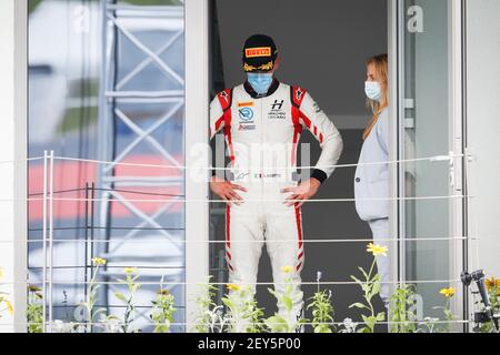 25 Ghiotto Luca (ita), Hitech Grand Prix, Dallara F2 2018, Portrait Podium während des 3rd. Rennens der FIA Formel 2 Meisterschaft 17 vom 19. Bis 2020. Juli 2020 auf dem Hungaroring, in Budapest, Ungarn - Foto Antonin Vincent / DPPI Stockfoto