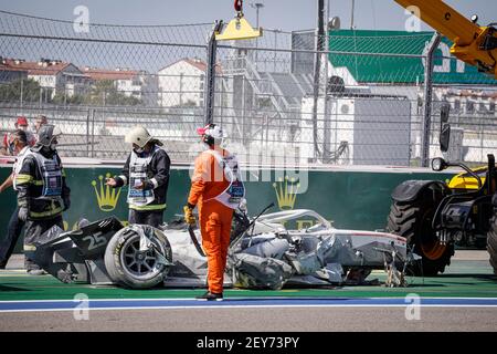 25 Ghiotto Luca (ita), Hitech Grand Prix, Dallara F2 2018, Unfall, Während der 10th Runde der 2020 FIA Formel 2 Meisterschaft vom 25. Bis 27. September 2020 auf dem Sotschi Autodrom, in Sotschi, Russland - Foto François Flamand / DPPI Stockfoto