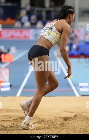 Der Belgier Nafissatou Nafi Thiam im Weitsprung des Frauen-Fünfkampf der Leichtathletik-Halleneuropameisterschaften in Torun, Po Stockfoto