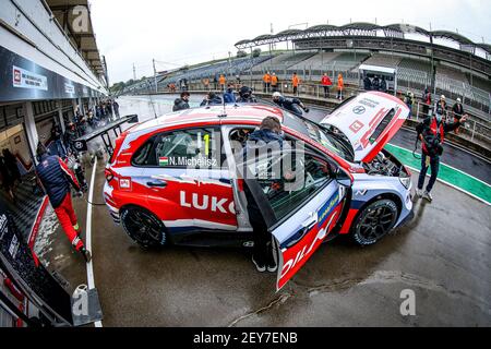 01 MICHELISZ Norbert (hun), BRC Hyundai N LUKOIL Squadra Corse, Hyundai i30 N TCR, Aktion während des FIA WTCR Race 4th von Ungarn, 2020 Runde des FIA World Touring Car Cup 2020, auf dem Hungaroring, vom 16. Bis 18. Oktober 2020 in Mogyoród, Budapest, Ungarn - Foto Paulo Maria / DPPI Stockfoto