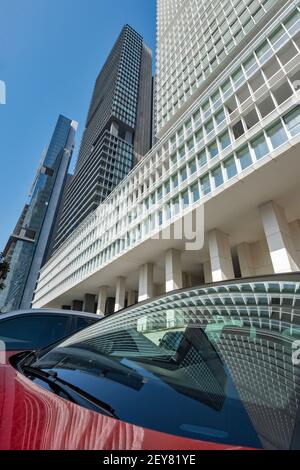 Moderne Architektur Beispiele in Mecidiyekoy Nachbarschaft in Sisli Bezirk von Istanbul, Türkei Stockfoto
