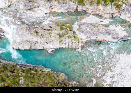 Luftaufnahme des Donfoss Wasserfalls, Fluss Otta, Norwegen. Stockfoto