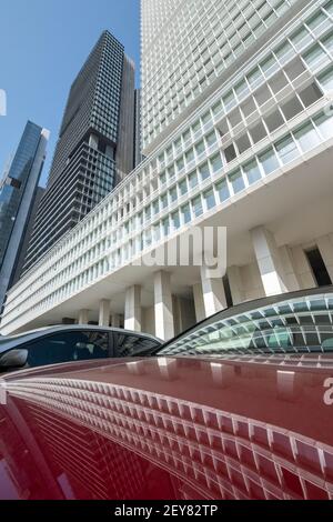 Moderne Architektur Beispiele in Mecidiyekoy Nachbarschaft in Sisli Bezirk von Istanbul, Türkei Stockfoto