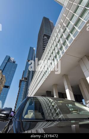 Moderne Architektur Beispiele in Mecidiyekoy Nachbarschaft in Sisli Bezirk von Istanbul, Türkei Stockfoto