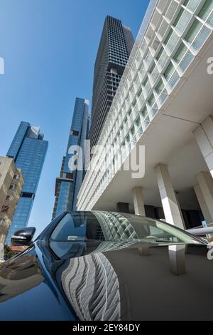 Moderne Architektur Beispiele in Mecidiyekoy Nachbarschaft in Sisli Bezirk von Istanbul, Türkei Stockfoto