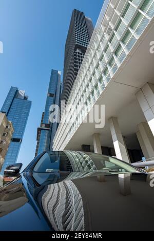 Moderne Architektur Beispiele in Mecidiyekoy Nachbarschaft in Sisli Bezirk von Istanbul, Türkei Stockfoto