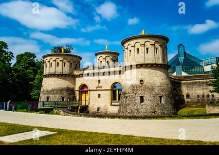 Luxemburg-Stadt, Luxemburg - 15. Juli 2019: Berühmte mittelalterliche Festung drei Eicheln (Fort Thungen) in Luxemburg-Stadt Stockfoto