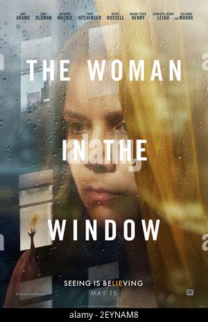 AMY ADAMS IN THE WOMAN IN THE WINDOW (2021), REGIE: JOE WRIGHT. Kredit: 20th CENTURY FOX STUDIOS / Album Stockfoto