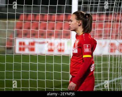 Leverkusen, Deutschland. März 2021, 05th. Dora Zeller (#19 Leverkusen) beim Bundesligaspiel der Frauen zwischen Bayer 04 Leverkusen und Turbine Potsdam im Ulrich-Haberland-Stadion in Leverkusen, Deutschland Quelle: SPP Sport Pressefoto. /Alamy Live Nachrichten Stockfoto