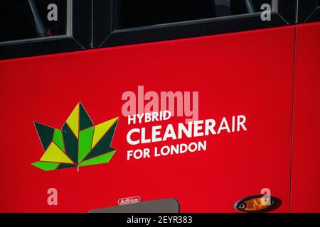 Ein Ariva Hybridbus in London Stockfoto