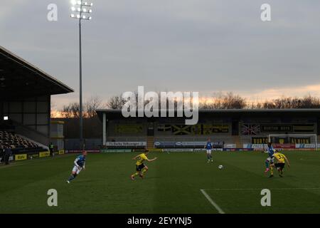 BURTON ON TRENT, GROSSBRITANNIEN. MÄRZ 6th: Ein allgemeiner Blick in das Stadion spät im Spiel während des Sky Bet League 1-Spiels zwischen Burton Albion und Peterborough United am Samstag, den 6th. März 2021 im Pirelli Stadium, Burton Upon Trent. (Kredit: James HolyOak, Mi News) Kredit: MI Nachrichten & Sport /Alamy Live Nachrichten Stockfoto