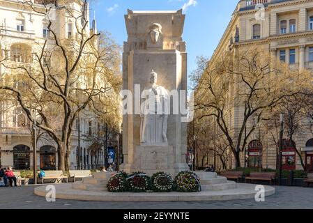 Ein Art-Deco-Denkmal für die ungarischen Opfer des roten Terrors auf Vertanuk tere in Budapest Stockfoto