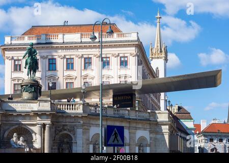 Wien, Wien: Kunstmuseum Albertina, Augustinerkirche 01. Altstadt, Wien, Österreich Stockfoto