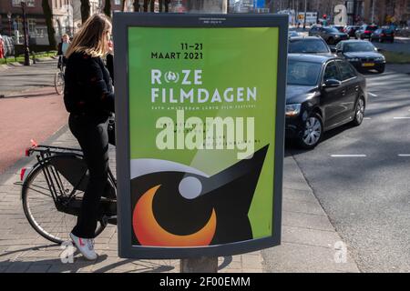 Plakatwand Roze Filmdagen In Amsterdam Niederlande 5-3-2021 Stockfoto