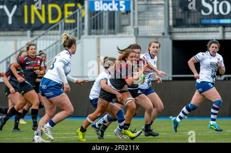 London, Großbritannien. März 2021, 06th. Georgia Edwards von Saracens Women bringt den Ball nach vorne beim Womens Allianz Premier 15s Spiel zwischen Saracens Women und Bristol Bears Women am 6. März 2021 im Stonex Stadium, London, England. Foto von Phil Hutchinson. Nur redaktionelle Verwendung, Lizenz für kommerzielle Nutzung erforderlich. Keine Verwendung bei Wetten, Spielen oder Veröffentlichungen einzelner Vereine/Vereine/Spieler. Kredit: UK Sports Pics Ltd/Alamy Live Nachrichten Stockfoto