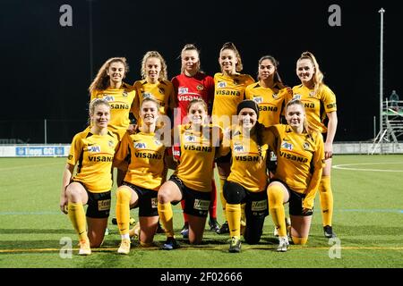 Niederhasli, Zürich. März 2021, 06th. 6th. März 2021, Niederhasli, GC/Campus, AXA Women's Super League: Grasshopper Club Zürich - BSC YB Frauen, Teamfoto BSC YB Frauen (Schweiz/Kroatien OUT) Credit: SPP Sport Pressefoto. /Alamy Live Nachrichten Stockfoto