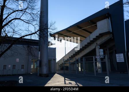 München, Deutschland. März 2021, 06th. Außenansicht des Grünwalder Stadions Quelle: SPP Sport Presse Foto. /Alamy Live Nachrichten Stockfoto