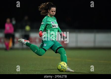 Niederhasli, Zürich. März 2021, 06th. 6th. März 2021, Niederhasli, GC/Campus, AXA Women's Super League: Grasshopper Club Zürich - BSC YB-Women, # 35 Nadja Furrer (GC) in Aktion, am Ball (Schweiz/Kroatien OUT) Quelle: SPP Sport Pressefoto. /Alamy Live Nachrichten Stockfoto