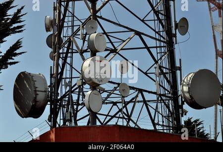 Kommunikationsmittel auf Twin Peaks, San Francisco, Kalifornien, 2013 Stockfoto