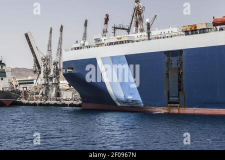 Blaues Großes Schiff Stockfoto