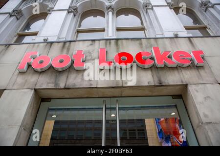 London, Großbritannien. März 2021, 06th. Foot locker Shop in der Oxford Street ist im Bild geschlossen. Kredit: SOPA Images Limited/Alamy Live Nachrichten Stockfoto