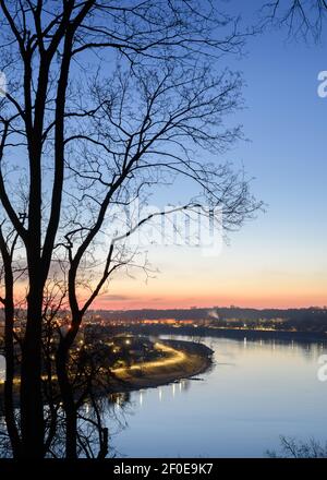 Kaunas, Litauen. 06-03-2021 der Hügel Jiesia, auch Napoleonhügel genannt, befindet sich in Kaunas, Litauen Stockfoto