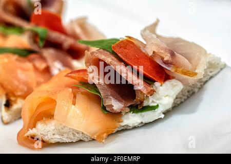 Food Photography Finger Food Buffet an der Rezeption eines Taufe Stockfoto