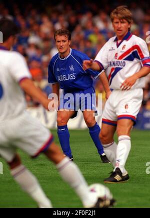 DIDIER DESCHAMPS FUSSBALLSPIELER FÜR CHELSEA JULI 1999DURING DER DENNIS KLUGES TESTIMONIAL MATCH GEGEN BOLOGNA Stockfoto