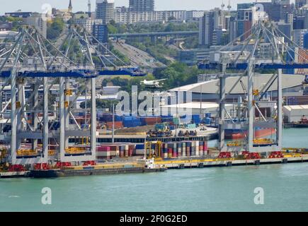 Hafenlandschaft in Auckland, einer großen Stadt auf der Nordinsel Neuseelands Stockfoto