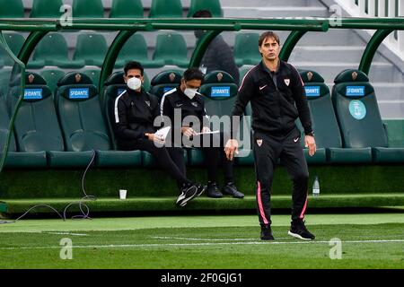 ELX, SPANIEN - 6. MÄRZ: Trainer Julen Lopetegui vom FC Sevilla beim La Liga Santander Spiel zwischen Elche CF und Sevilla FC im Estadio Manuel Mart’ne Stockfoto