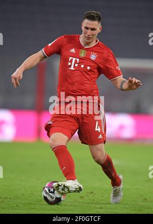 München, Deutschland. März 2021, 06th. Niklas SUELE, FCB 4 im Spiel FC BAYERN MÜNCHEN - BORUSSIA DORTMUND 4-2 1.Deutsche Fußballliga am 6. März 2021 in München, Deutschland. Saison 2020/2021, Spieltag 24, 24.Spieltag, 1. Quelle: Peter Schatz/Alamy Live News Stockfoto