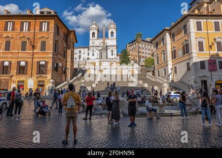 Spanische Treppe und Piazza di Spagna Platz in der Stadt Rom in Italien Stockfoto