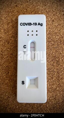 Non Exclusive: ***KEINE E-MAIL ONLINE, ES SEI DENN, ES WURDE VEREINBART***Covid-19 Lateral Flow Test Result Unit. Stockfoto