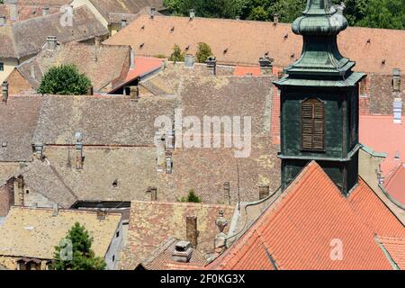 Luftaufnahme der historischen Stadt Petrovaradin, jetzt ein Teil der Stadt Novi Sad in Serbien. Stockfoto