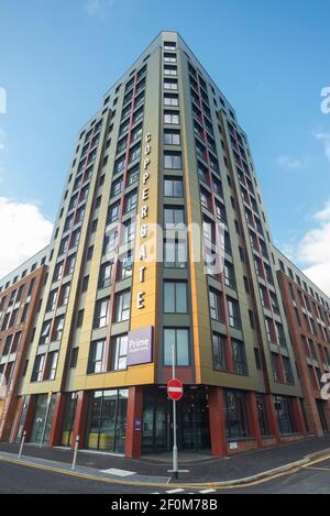 Swansea, Großbritannien - 7. Februar 2021: Coppergate Student accommodation, a New Building in the Centre of Swansea, South Wales Stockfoto